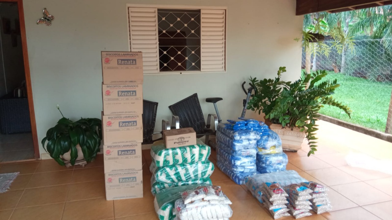 Sedese faz entrega de alimentos a rede parceira do estado para o acolhimento a pessoas com deficiência