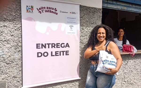 Leite para a Primeira Infância distribui 30 mil litros no primeiro mês do programa