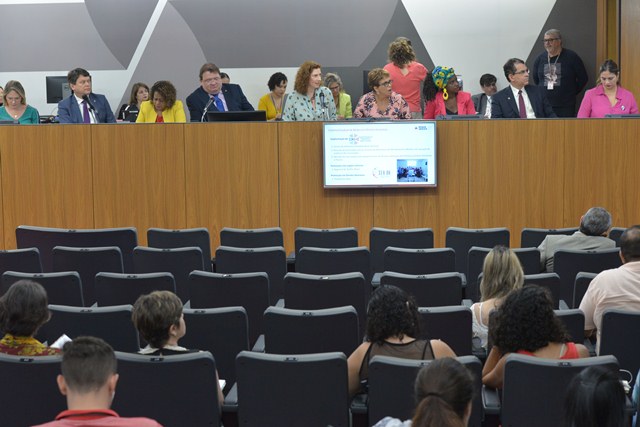 Secretaria de Desenvolvimento Social apresenta balanço das ações no Assembleia Fiscaliza 
