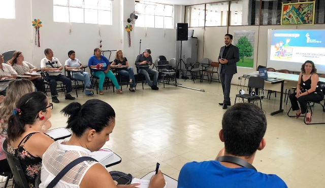 Sedese realiza Oficina de Educação Financeira para empreendedores da economia popular solidária 
